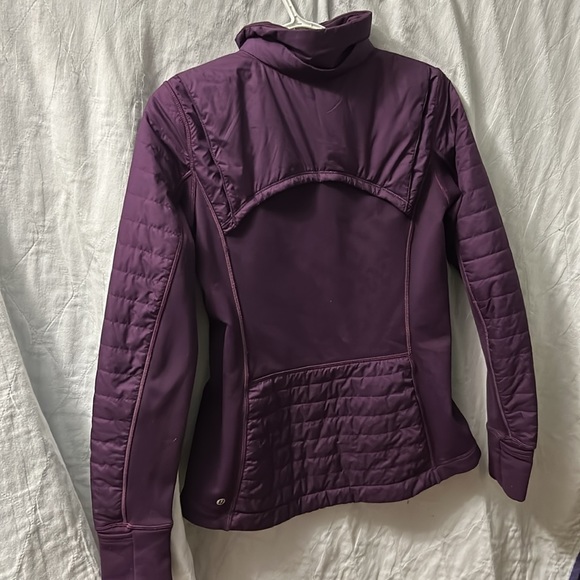 Lulu First Mile Jacket - Picture 2 of 4